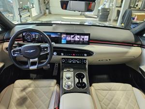 Miniature 7 Genesis GV70 Sport 3.5T 2026