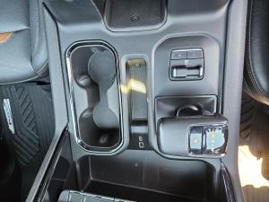 Miniature 12 GMC Sierra 1500 AT4 2022