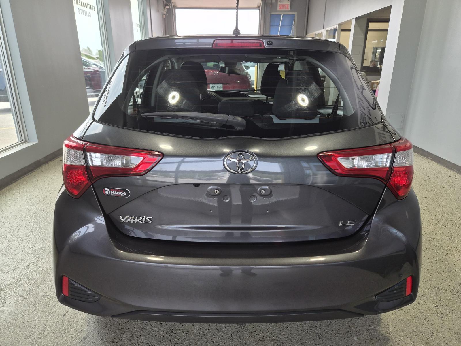 Toyota Yaris LE 2019 — photo 4