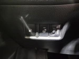 Thumbnail 15 Toyota C-HR XLE Premium 2021