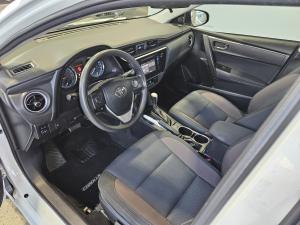 Miniature 8 Toyota Corolla LE 2017