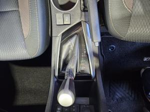 Miniature 10 Toyota Corolla LE 2017