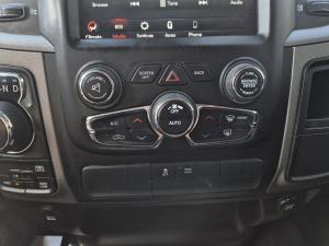 Miniature 20 RAM 1500 Classic ST 2019