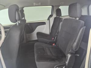 Miniature 21 Dodge Grand Caravan SXT 2019