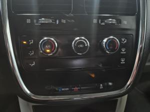 Miniature 20 Dodge Grand Caravan SXT 2019