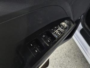 Thumbnail 13 Hyundai Elantra Elantra 2020