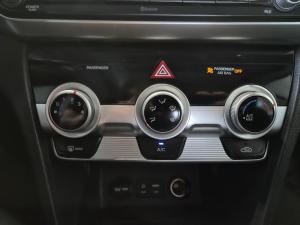 Thumbnail 19 Hyundai Elantra Elantra 2020