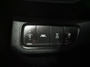Miniature 13 Hyundai Santa Fe Essential 2019