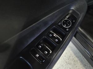 Miniature 12 Hyundai Santa Fe Essential 2019