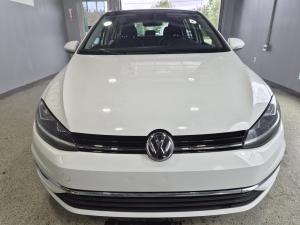 Miniature 7 Volkswagen Golf Highline 2020