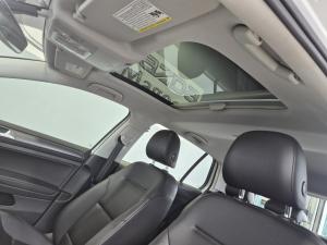 Miniature 13 Volkswagen Golf Highline 2020