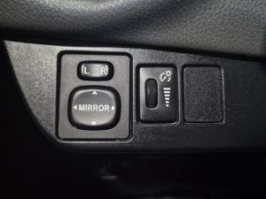 Thumbnail 14 Toyota Yaris LE 2019