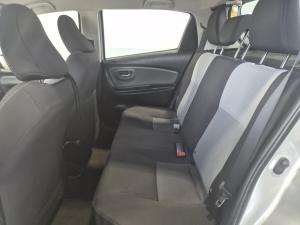 Thumbnail 21 Toyota Yaris LE 2019