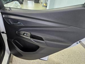 Miniature 27 Chevrolet Bolt EUV LT 2023