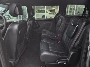 Miniature 19 Dodge Grand Caravan GT 2017