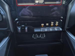 Miniature 21 RAM 2500 Big Horn 2019