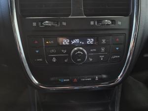 Miniature 19 Dodge Grand Caravan GT 2020