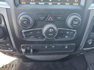 Miniature 11 RAM 1500 Classic Warlock 2022