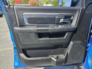 Miniature 22 RAM 1500 Classic Warlock 2022