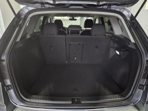 Miniature 23 Volkswagen Taos Trendline 2024