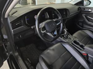 Miniature 10 Volkswagen Jetta Comfortline 2023