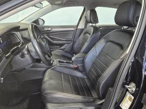 Miniature 12 Volkswagen Jetta Comfortline 2023