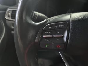 Miniature 15 Hyundai Elantra GT Preferred 2020