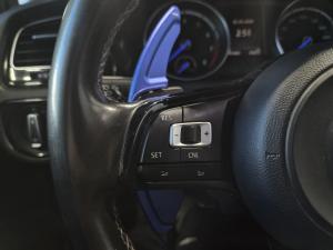 Miniature 15 Volkswagen Golf R Base 2017