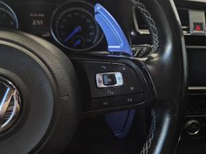 Miniature 16 Volkswagen Golf R Base 2017