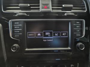 Miniature 17 Volkswagen Golf R Base 2017