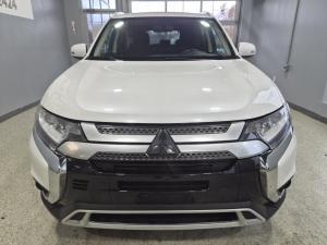 Thumbnail 7 Mitsubishi Outlander SE 2020