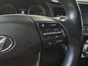 Miniature 17 Hyundai Elantra Preferred 2019