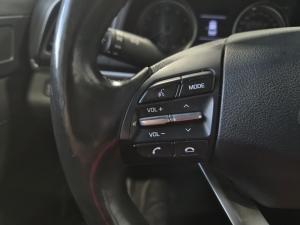 Miniature 16 Hyundai Elantra Preferred 2019