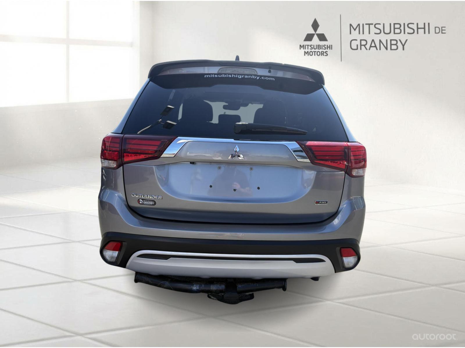 Mitsubishi Outlander EX-L 2020 — photo 4