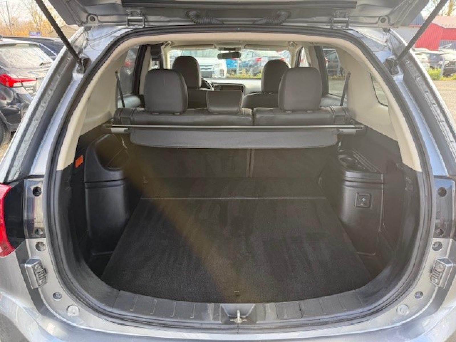 Image 8 Mitsubishi Outlander PHEV SE 2020