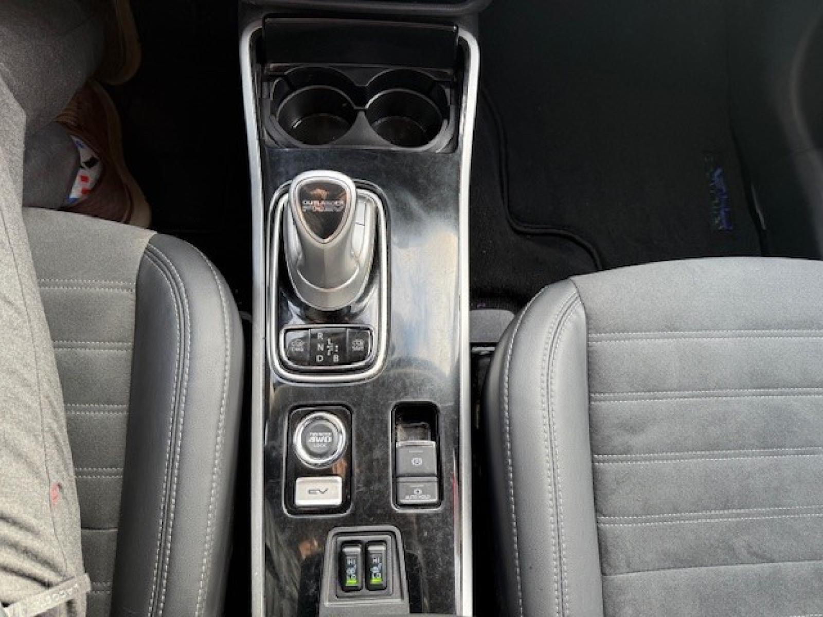 Image 16 Mitsubishi Outlander PHEV SE 2020