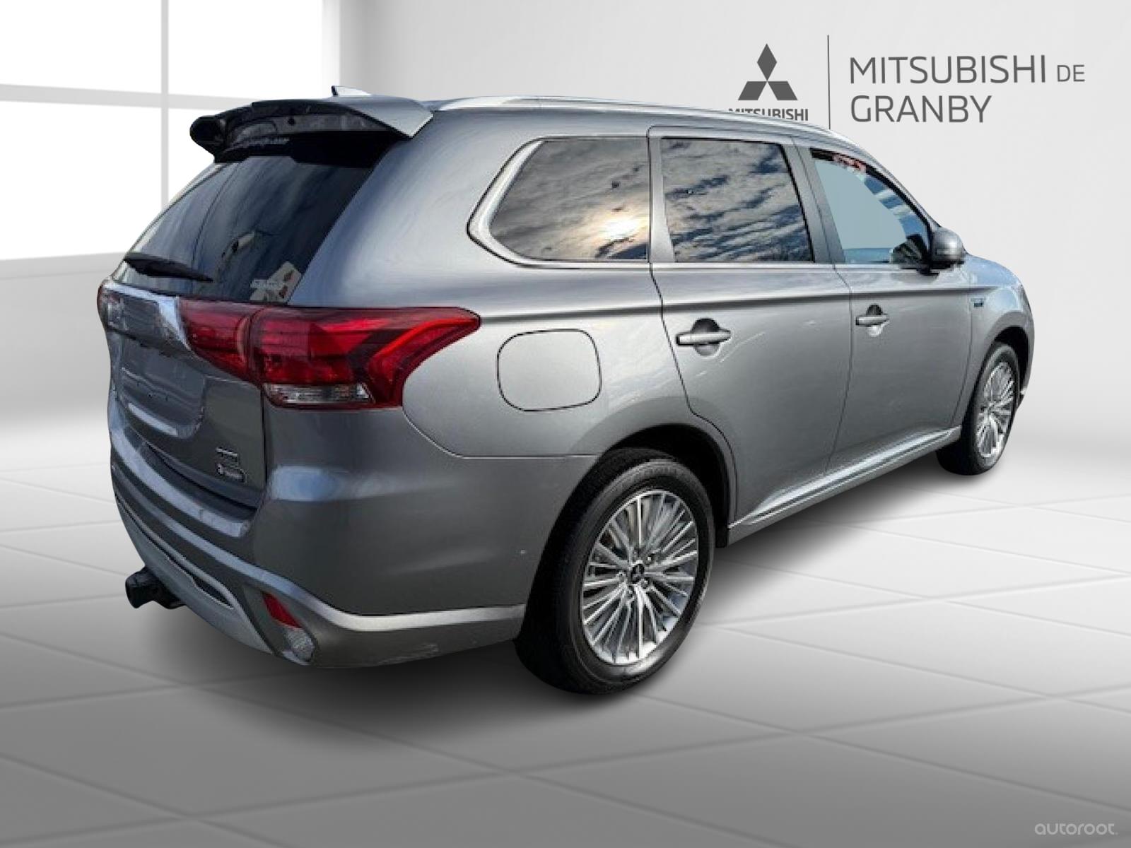 Image 2 Mitsubishi Outlander PHEV SE 2020