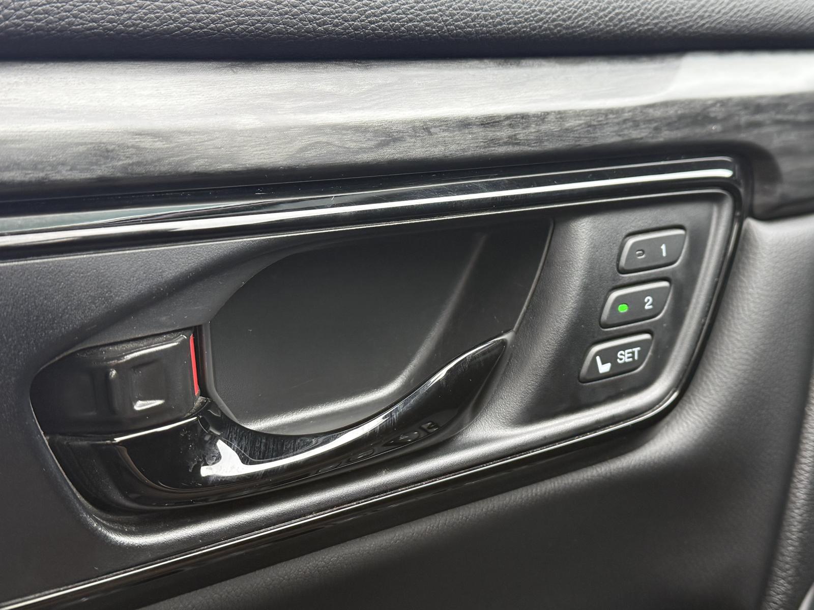 Image 12 Honda CR-V Black 2020