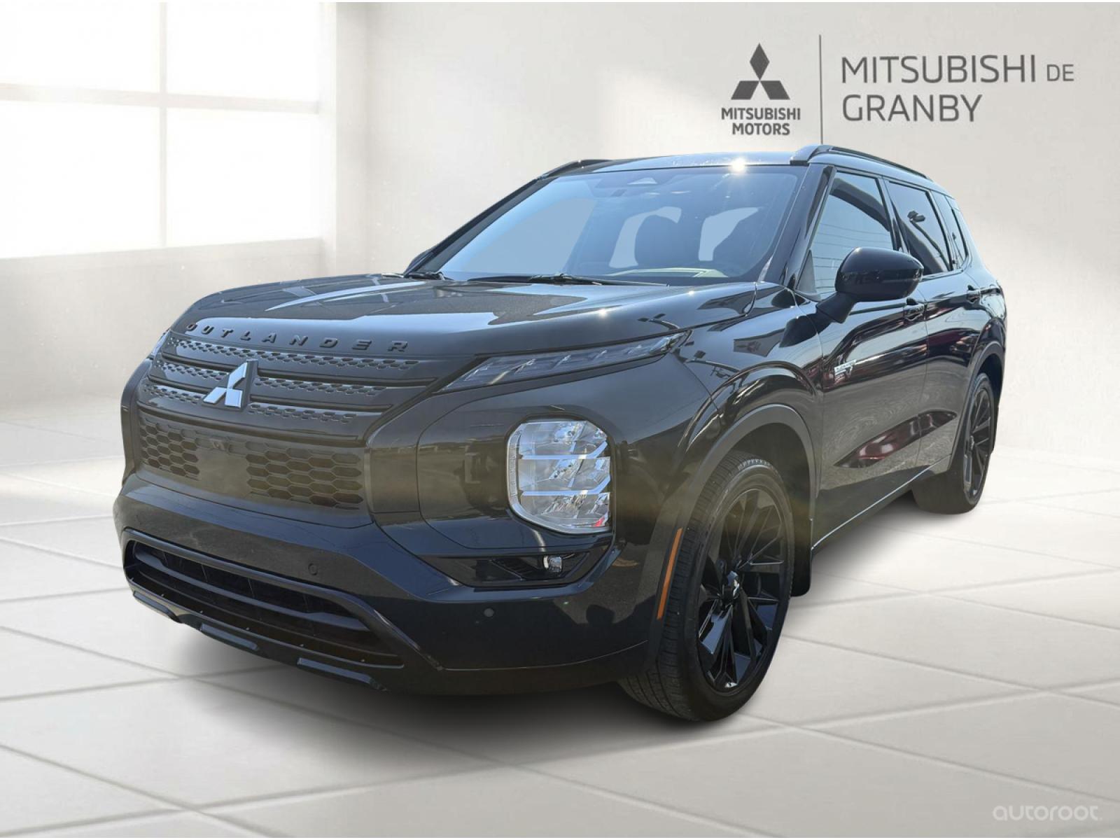 Mitsubishi Outlander PHEV GT 2024 — photo 6