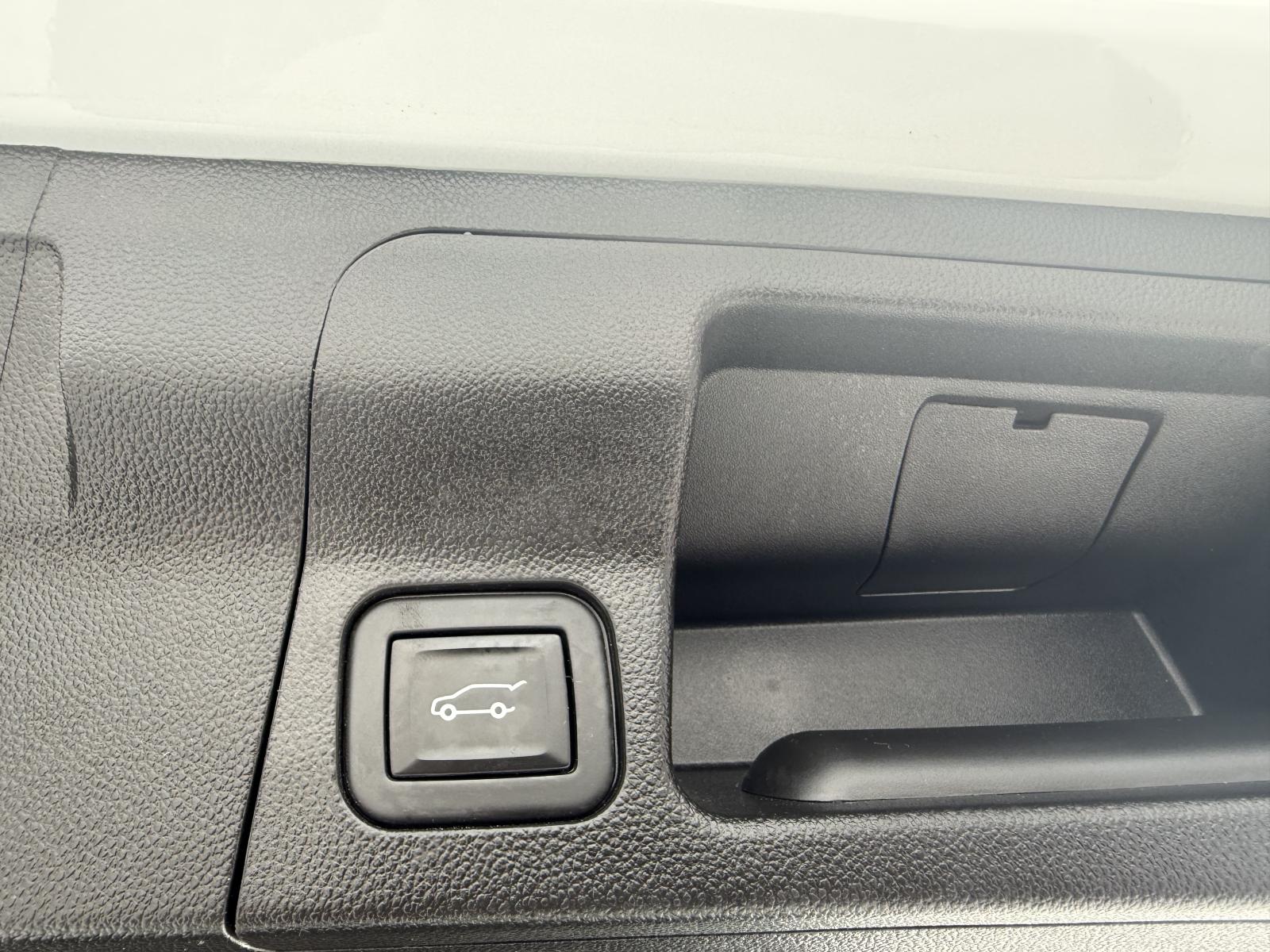 Image 17 GMC Acadia SLE 2021