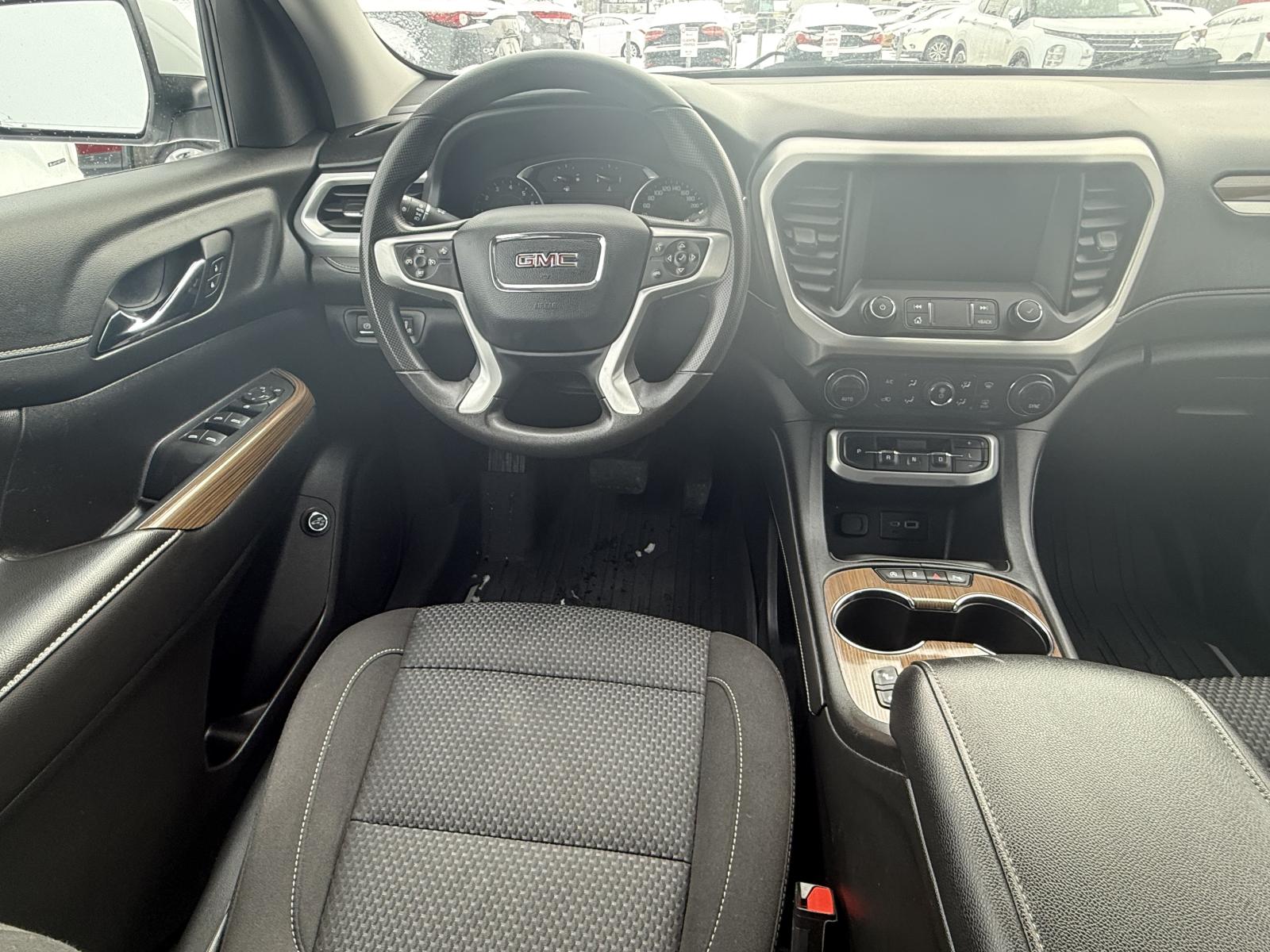 Image 33 GMC Acadia SLE 2021