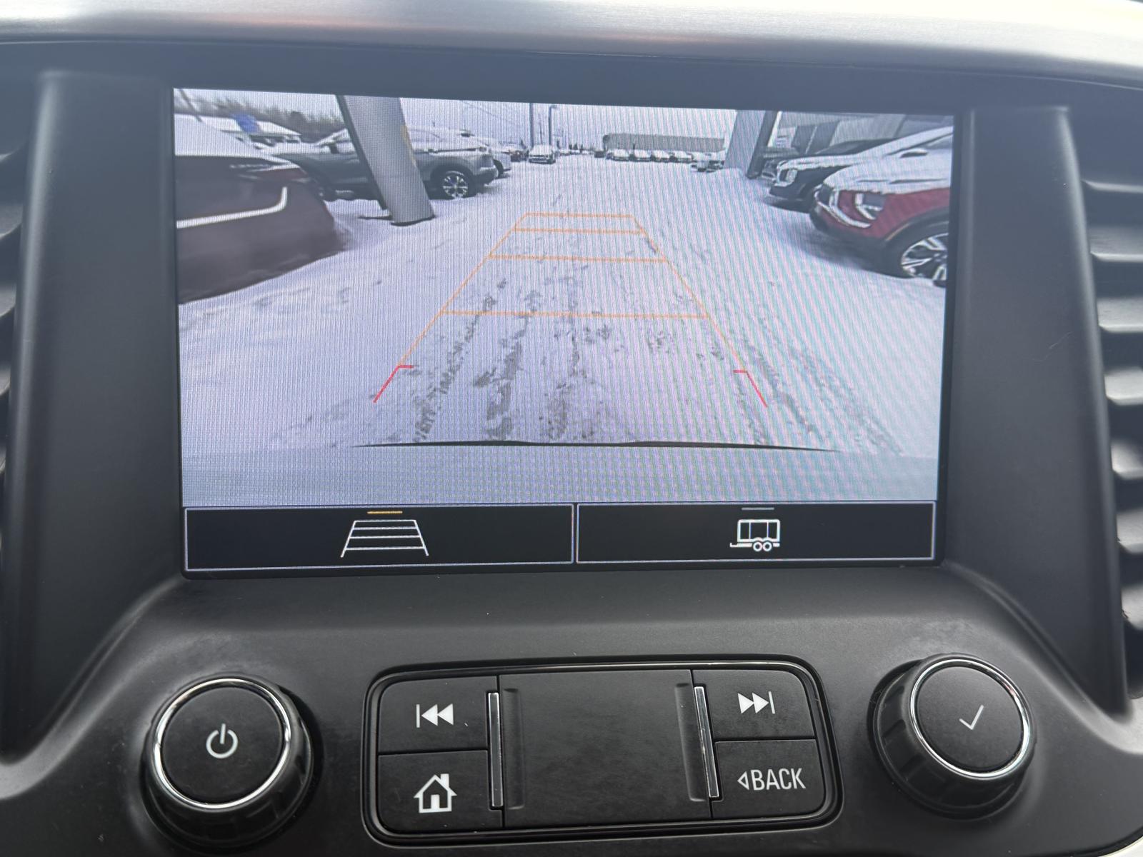 Image 30 GMC Acadia SLE 2021