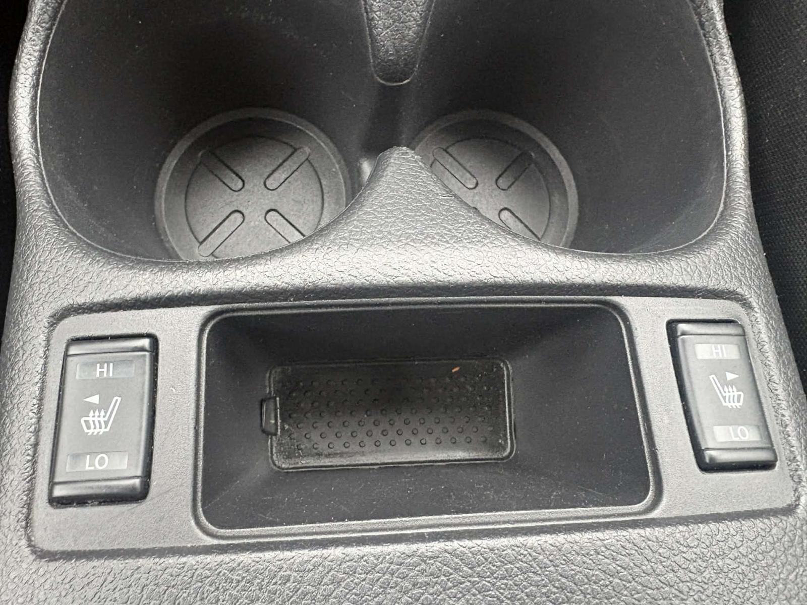 Image 17 Nissan Rogue SV 2020