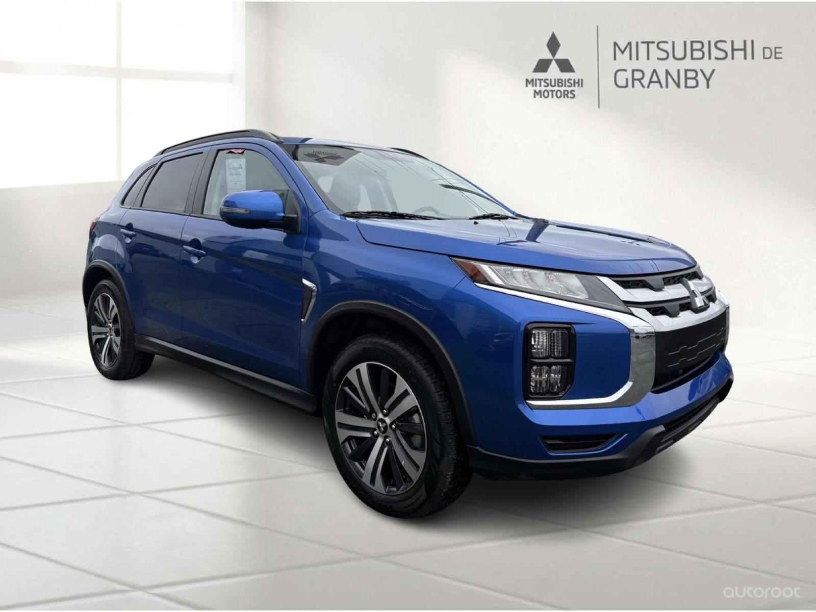 Mitsubishi RVR SEL 2025