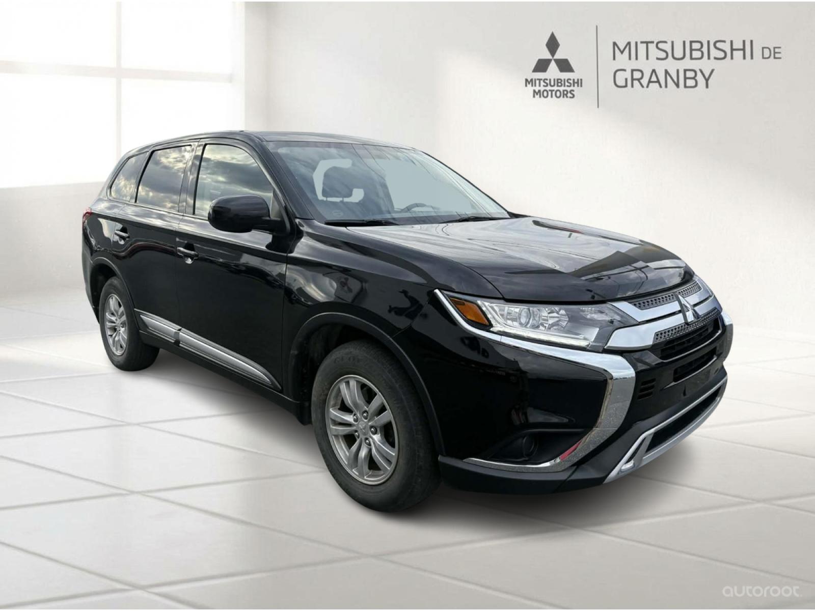 Mitsubishi Outlander ES 2019