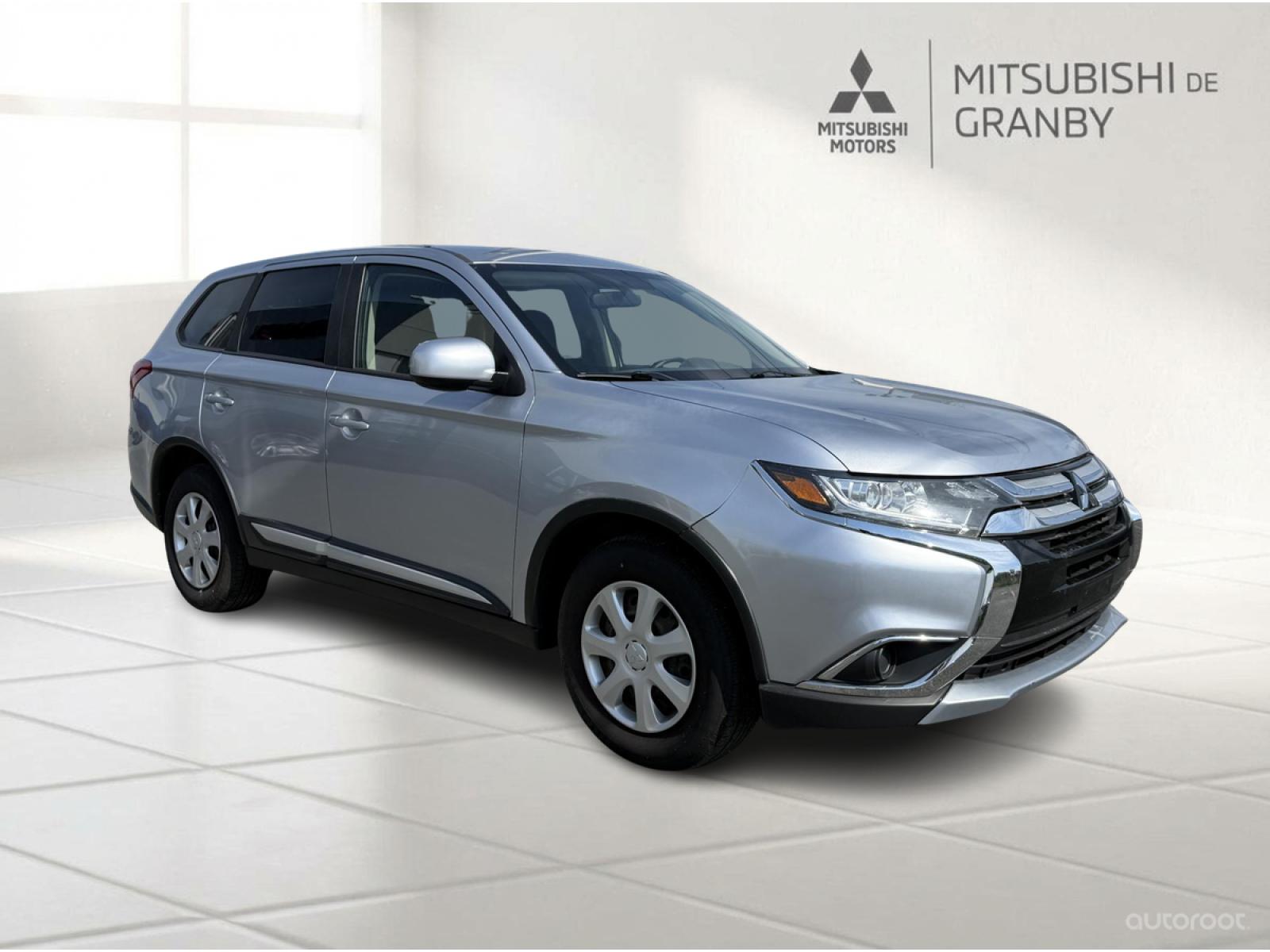 Mitsubishi Outlander ES 2017