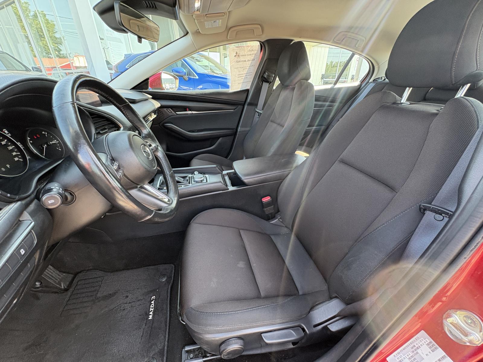 Mazda Mazda3 GS 2023 — photo 7