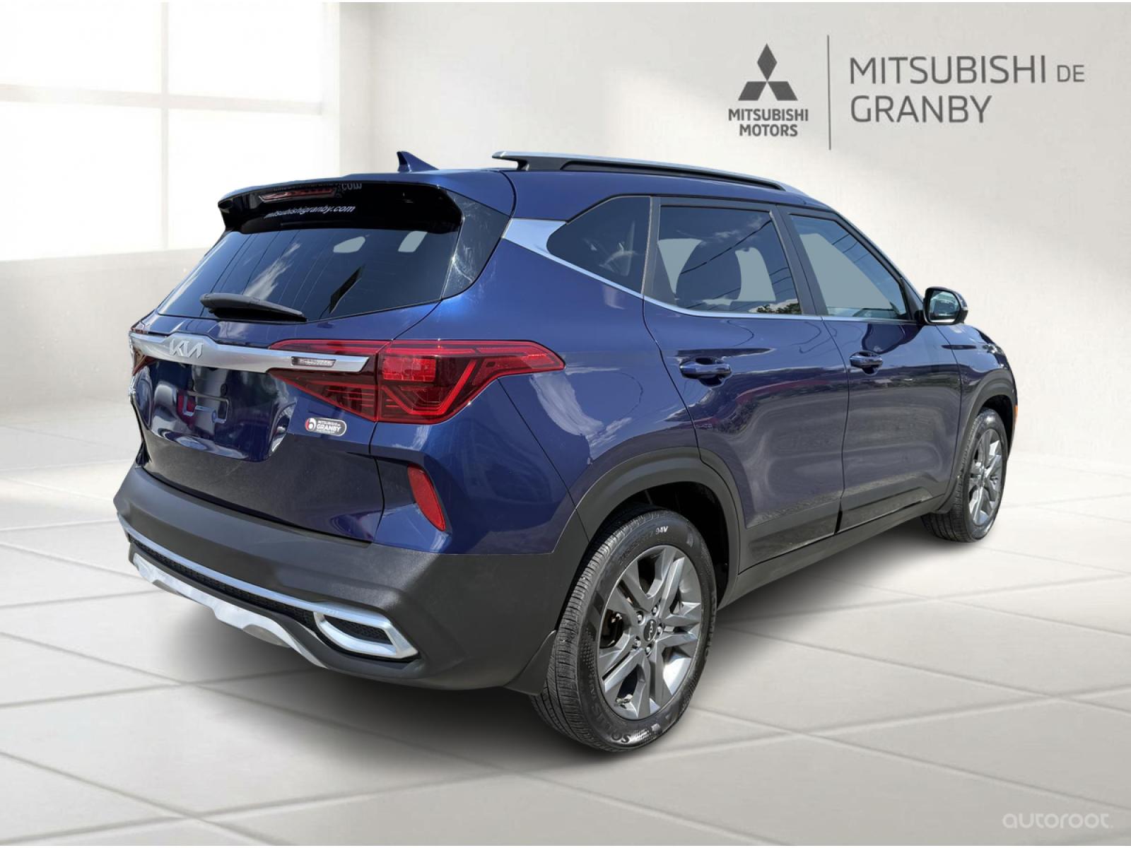 Kia Seltos EX 2023 — photo 3