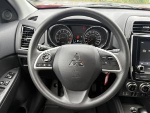 Miniature 10 Mitsubishi RVR ES 2026