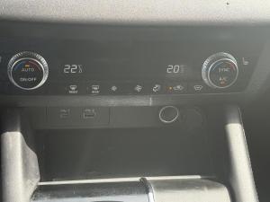 Miniature 16 Mitsubishi Outlander ES 2022